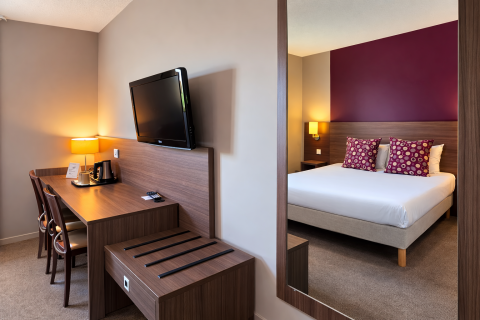 Chambre double, hôtel Les bruyères, A63, sud