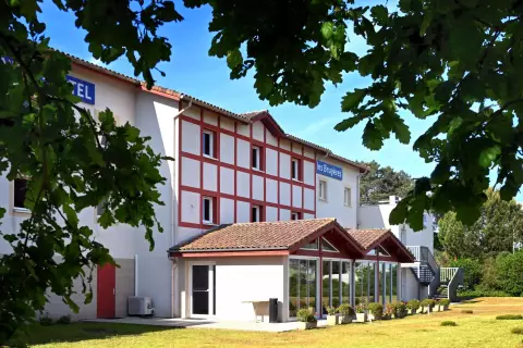 Hôtel Les Bruyères à Castets près de l'A63 Hôtel Les Bruyères à Castets près de l'A63